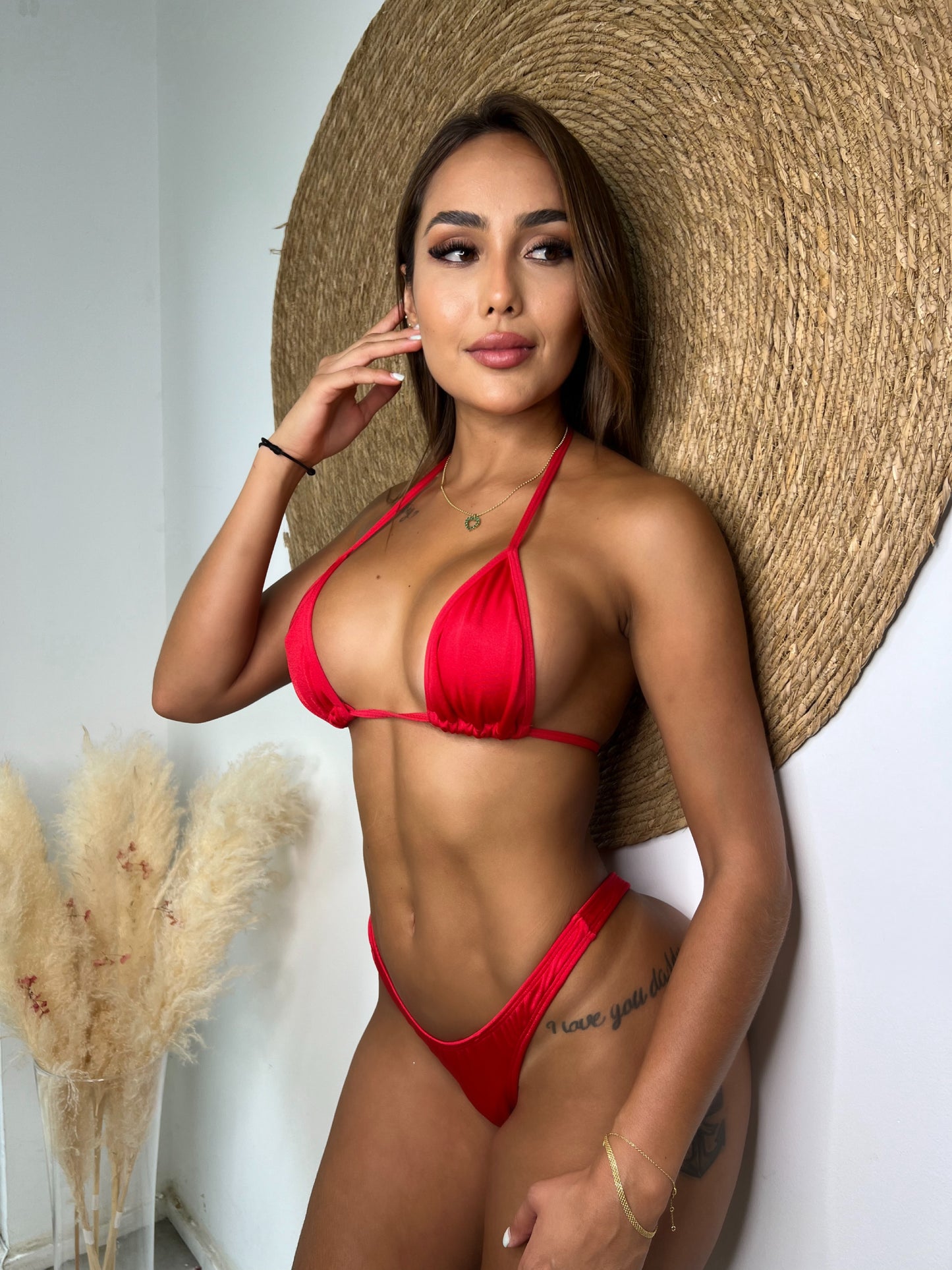 Bikini mit Delta-Griff